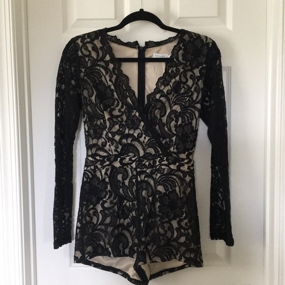 Black and Tan floral lace romper - Picture 1 of 5